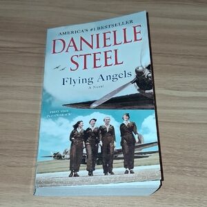 Book "Flying Angels" By: Danielle Steel